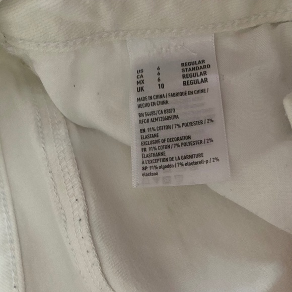 White Super Stretch Jeans - Picture 2 of 4